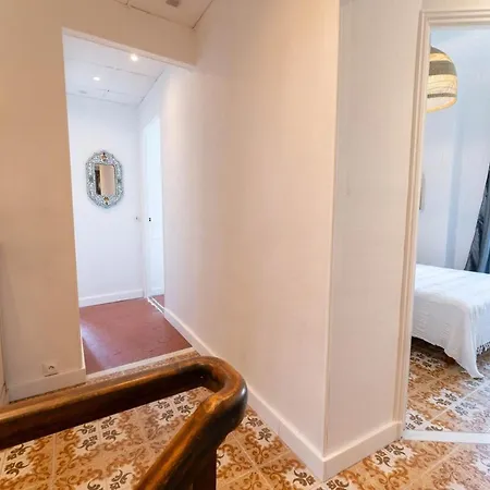 Jolie Maison Avec Jardin, A 500m De La Vakantiehuis Cagnes-sur-Mer