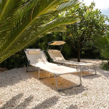Vakantiehuis Jolie Maison Avec Jardin, A 500m De La *