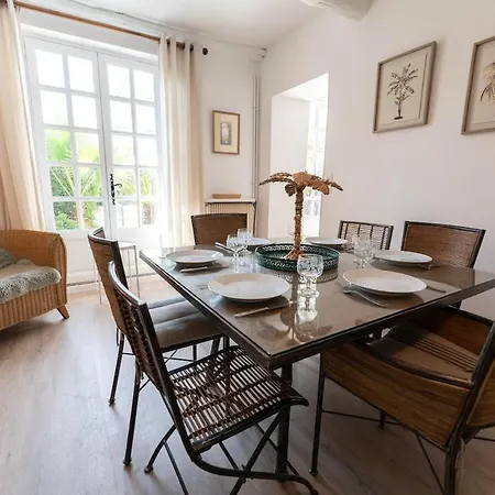 Jolie Maison Avec Jardin, A 500m De La 度假居